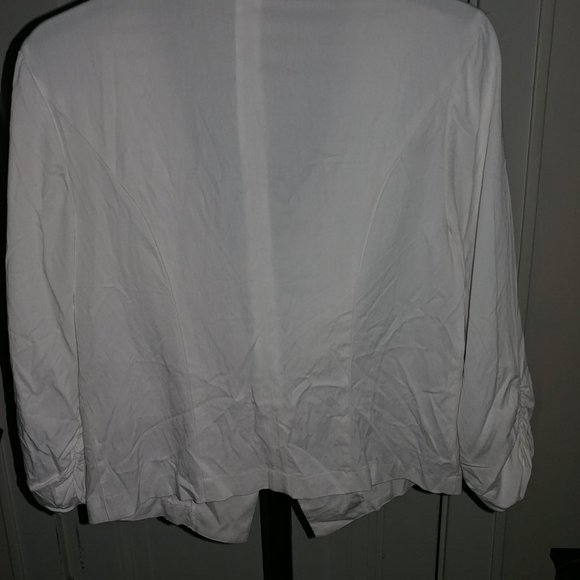 Stoosh: White & Black One-Button Blazer - Juniors Size Large - NWT - Picture 4 of 6